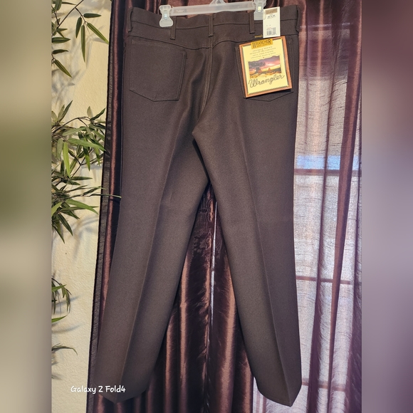 New brown Wranglers - Picture 1 of 5
